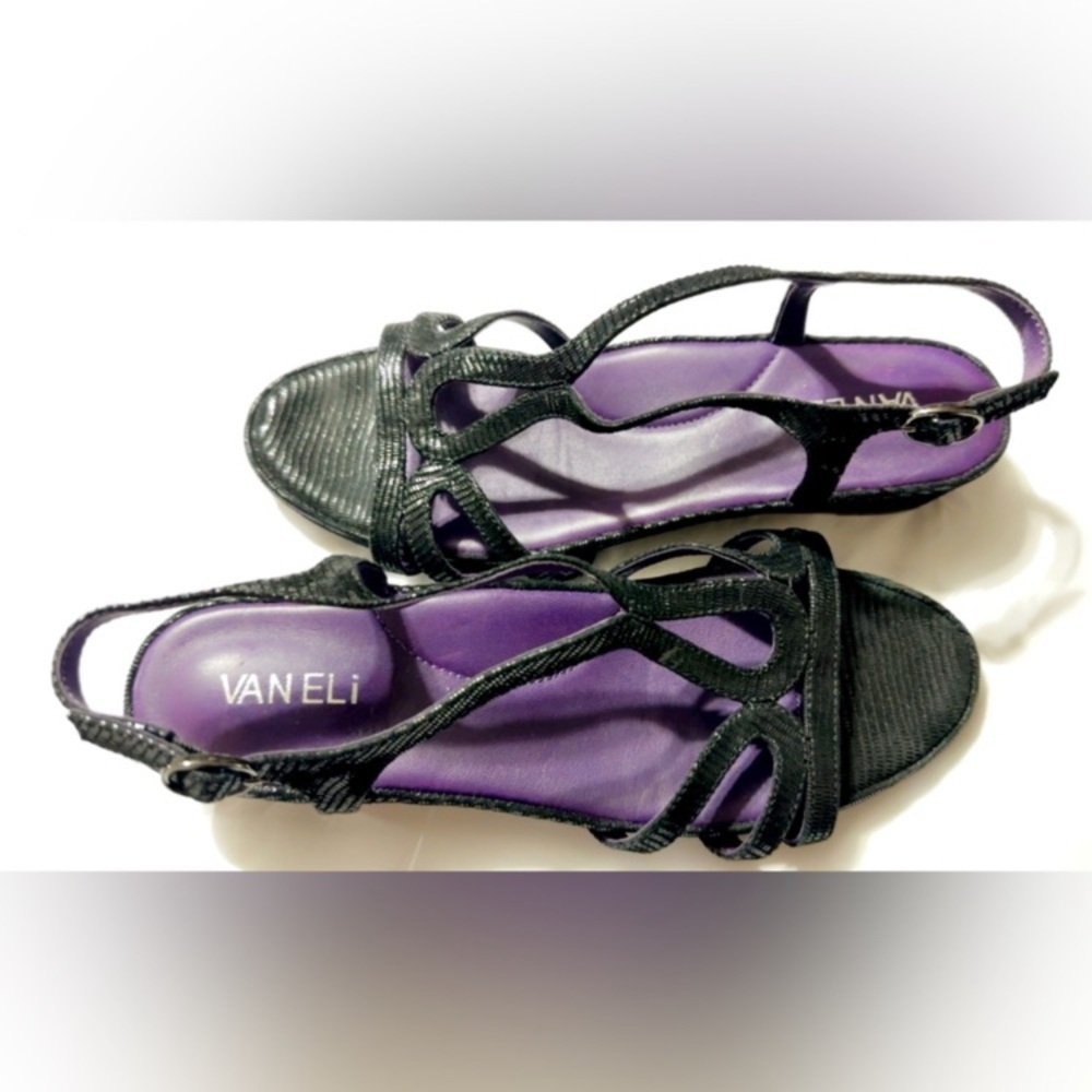 Vaneli Strappy Italian Leather Wedge Sandals 8-8.5 - New - Picture 3 of 9